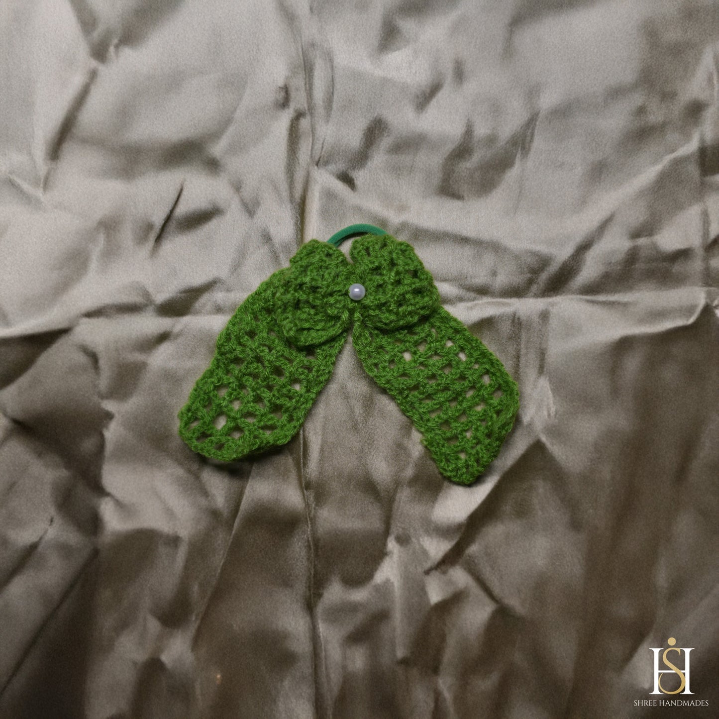 BOW SCRUNCHIES