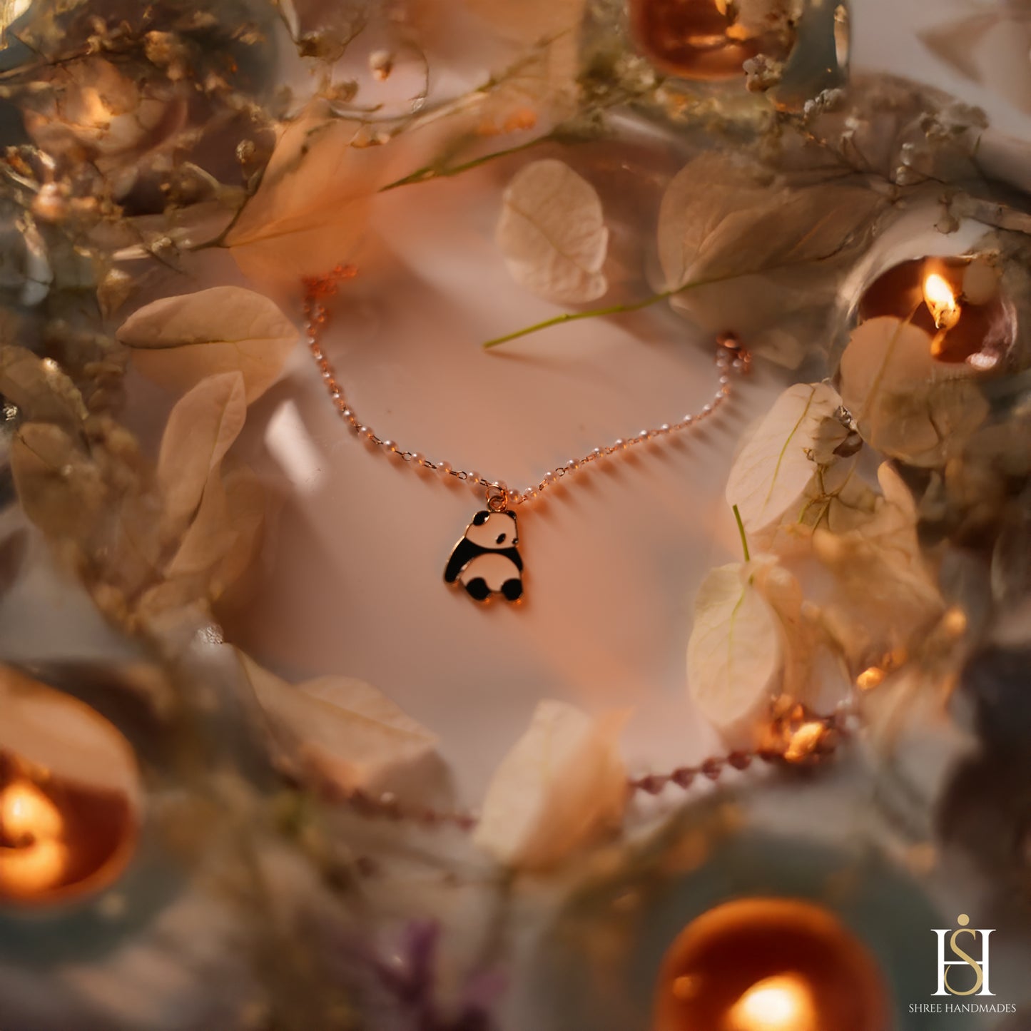 BRACELETS ONE-CHARM
