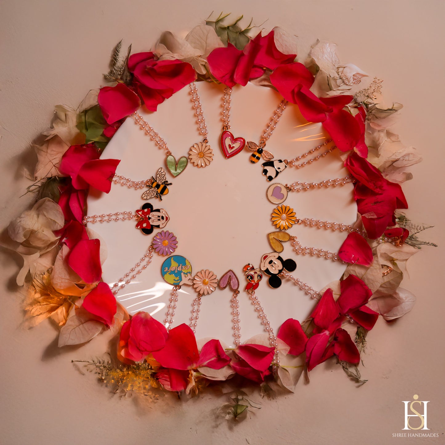 BRACELETS ONE-CHARM