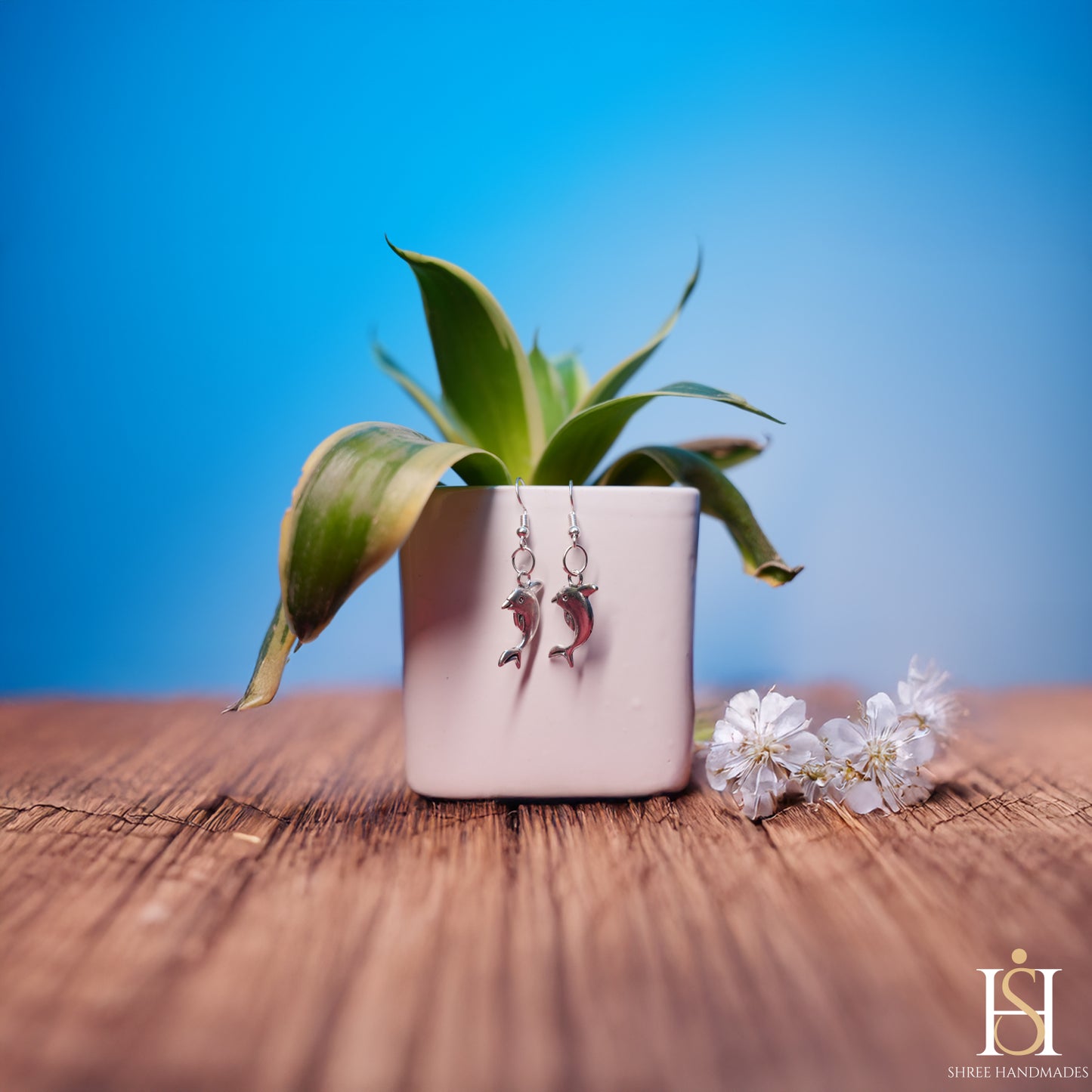EARINGS
