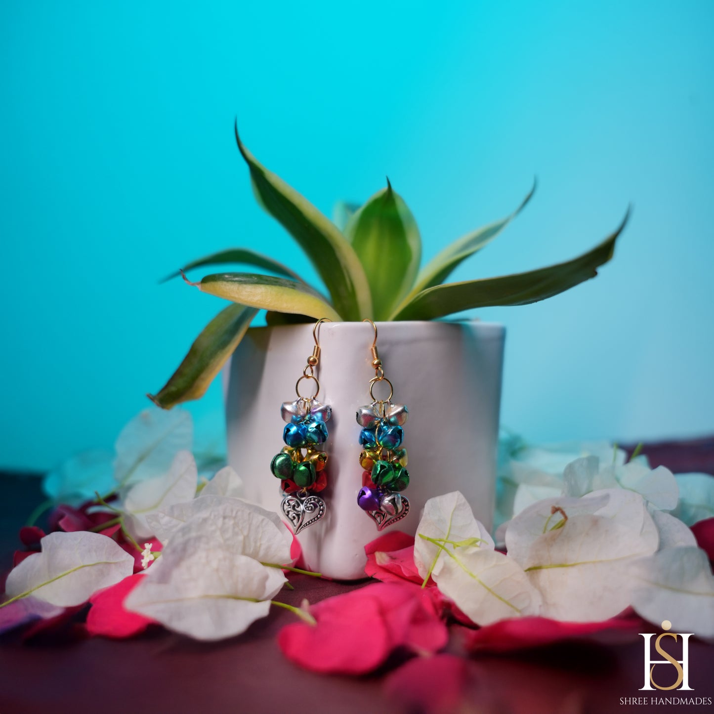 EARINGS