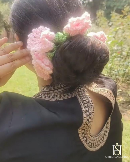 Floral Gajra Scrunchie
