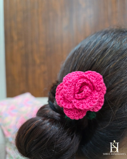 Rose juda pin
