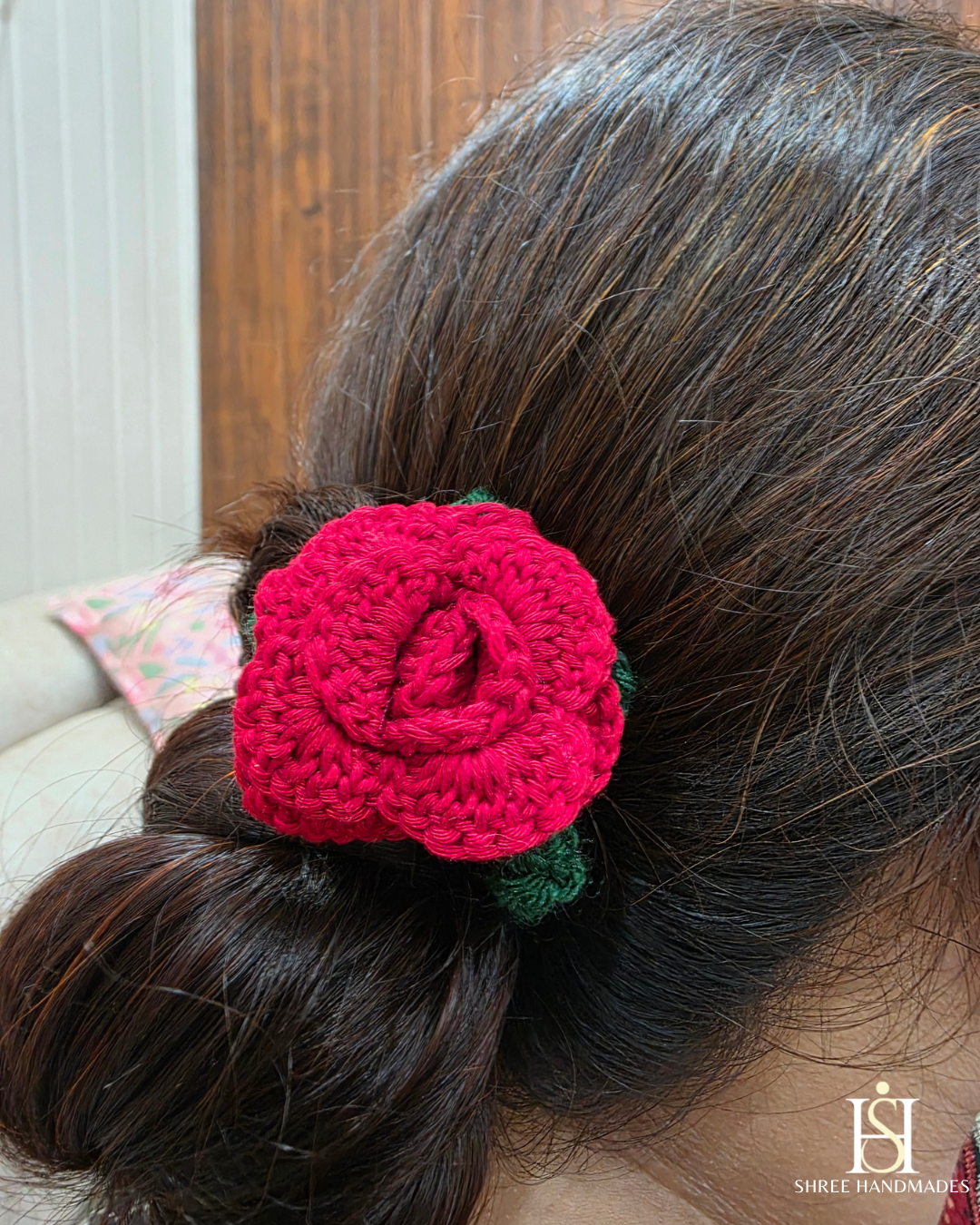 Rose juda pin
