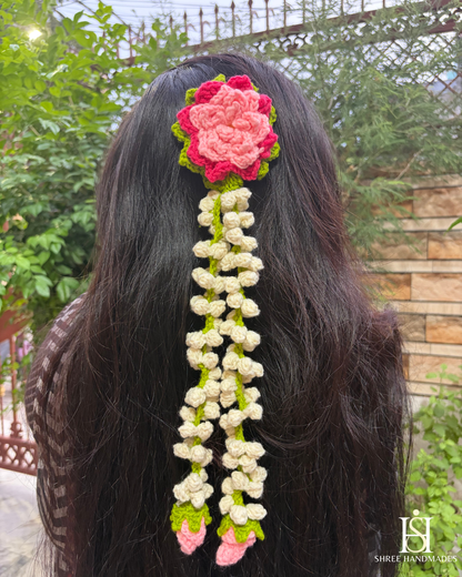 Lotus Gajra Clip